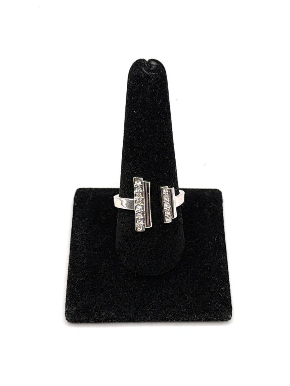 Escapade Retired lia sophia ring Size 10.5 (8726)